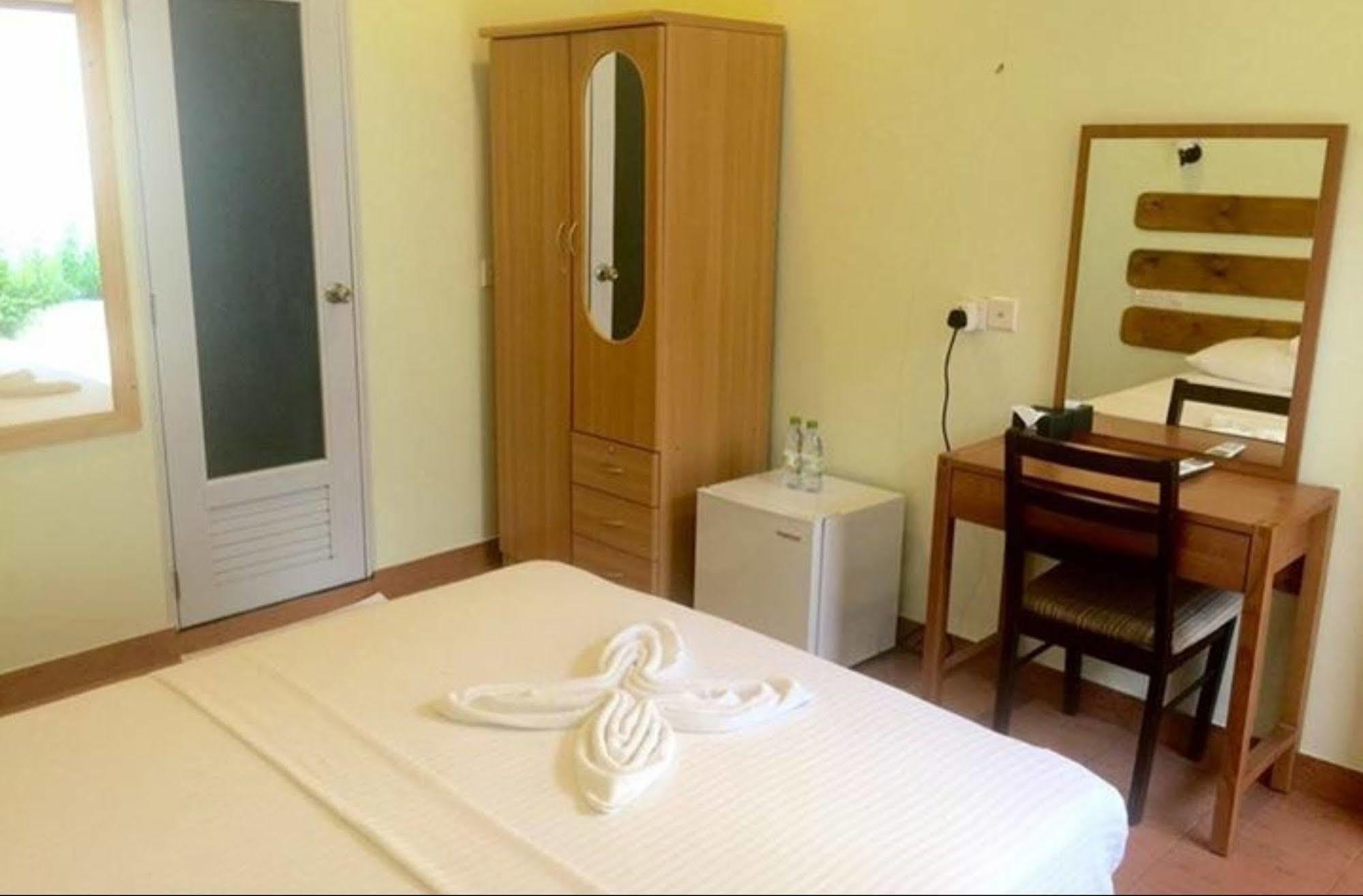 Reyva Inn Maafushi Luaran gambar